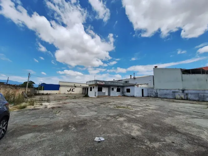 Viabilidade Comercial e Residencial 04 pavimentos