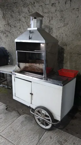 Churrasqueira para espetinho