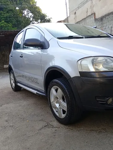 Volkswagen Crossfox 1.6 MI Total Flex 8V 5P 2006