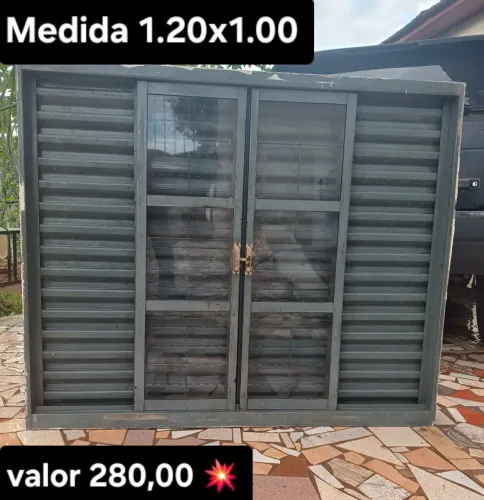 Vendo Janela medida 1.20x1.00 <br>Valor 300,00 ?