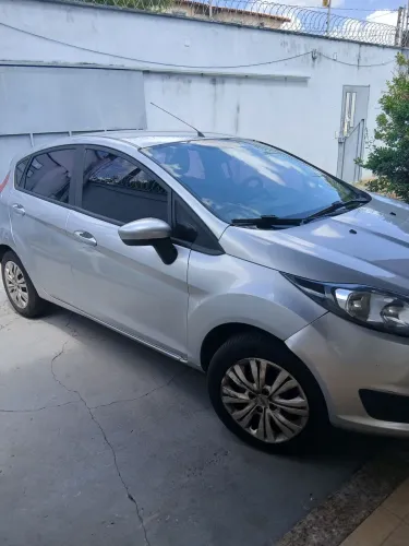 Ford Fiesta 1.5 16V Flex Mec. 5P 2014