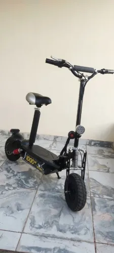 patinete scooter eletrônico two dogs