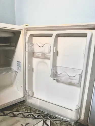 Frigobar Electrolux