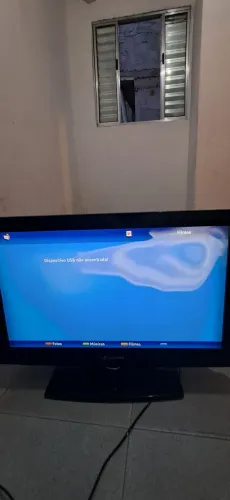 TV Hbuster com avaria na tela