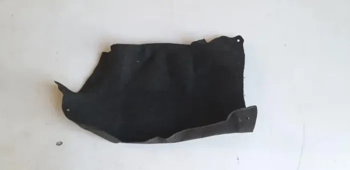 Carpete Porta Malas Lado Esquerdo Nisssn March 2014/2019 (Usado)