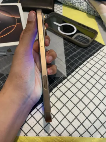 iPhone 16 pro max 