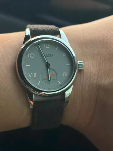 NOMOS CLUB CAMPUS 2023