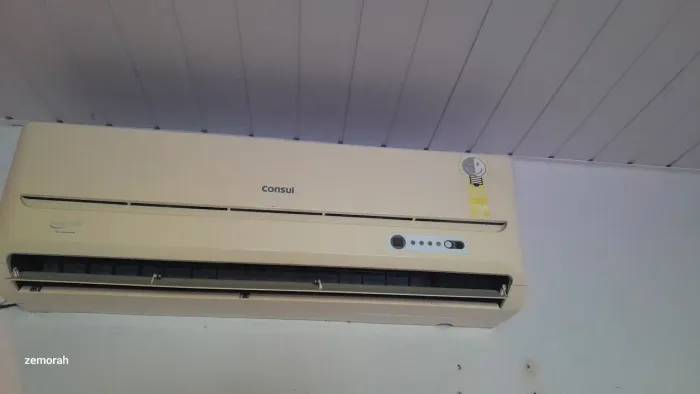 Ar condicionado 18 mil btus e cortina de ar