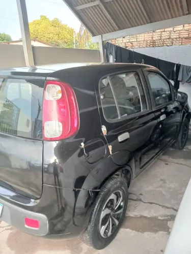 Fiat Uno Vivace Celeb. 1.0 EVO F.flex 8V 5P 2011