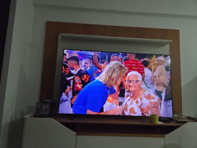 SMART TV 65" SAMSUNG QLED 4K