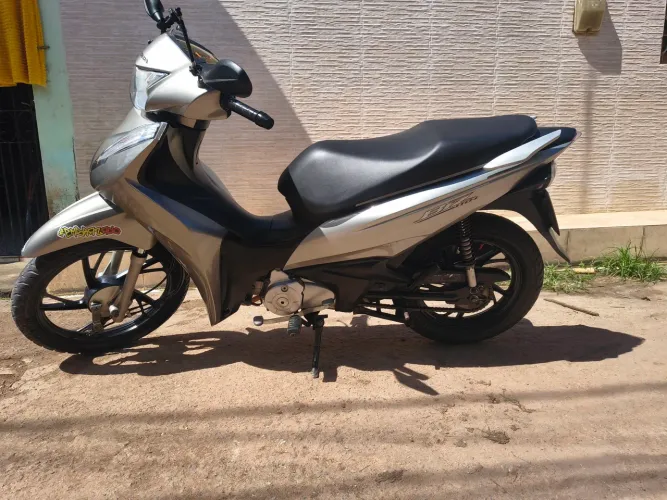 Honda Biz 110i 2023, Aceito trocar em carro do meu agrado!