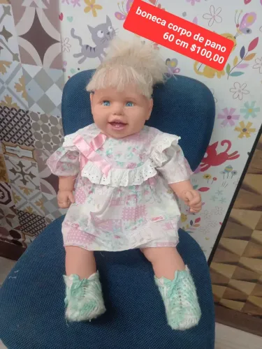 Boneca grande 