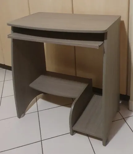 Mesa Escrivaninha para Computador com Prateleira Retrátil Pixel CINZA 