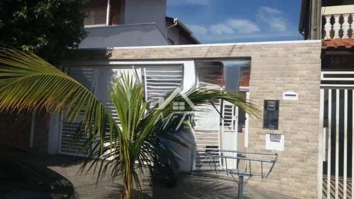 Casa com 2 dormitórios para alugar por R$ 2.000,00/mês - Jardim Macarenko - Sumaré/SP