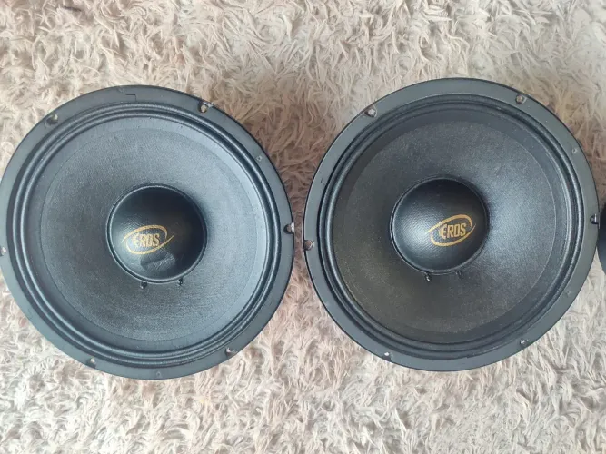 Vendo médios de 10p com caixas
