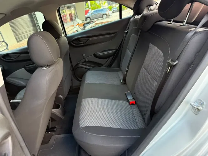 Chevrolet Onix JOY Hatch 1.0 8V Flex Mec. 4P 2019