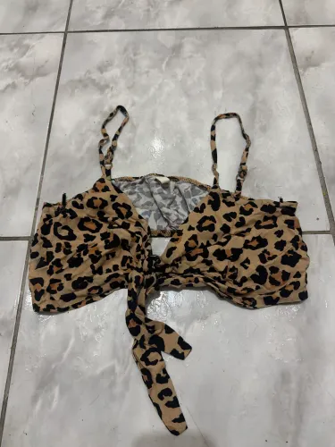 Cropped tigrado P