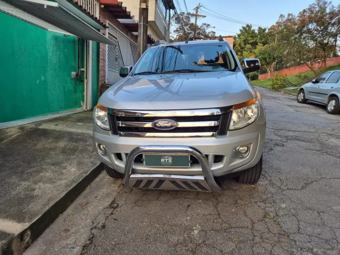 Ford Ranger XLT 2.5 16V 4X2 CD Flex 2016