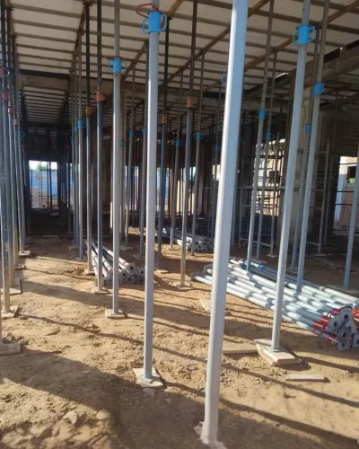 Fábrica de andaimes, escoras metálicas, plataformas, rodízio, travas 