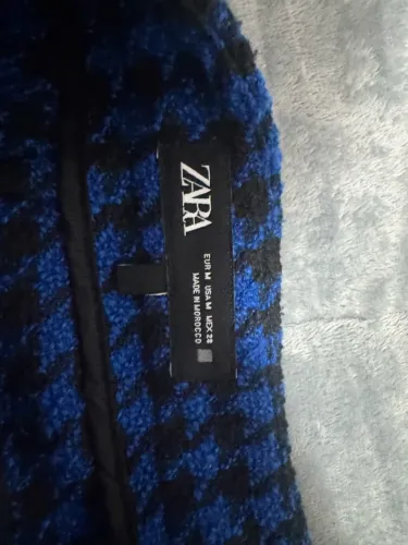 Saia Zara nova nunca usada