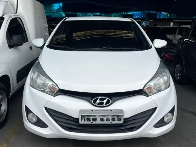 Hyundai HB20S Premium 1.6 Flex 16V Aut. 4P 2015