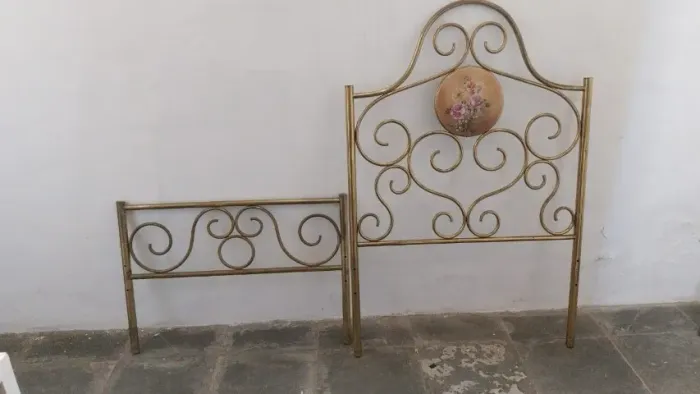 Cama ou Cabeceira e pé de CAMA em LATÃO.