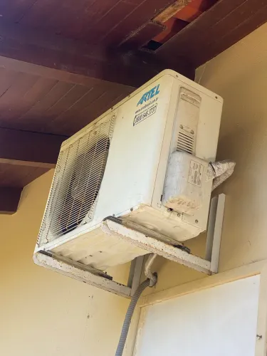 Vendo ar 18mil Btu qente é frio dou ele estalado