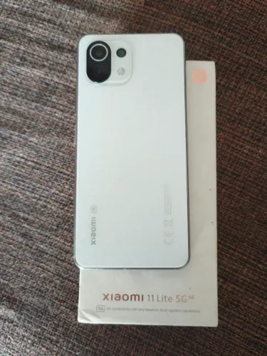 Xiaomi 11 Lite 5G