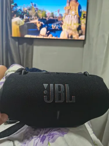Caixa de som JBL xtreme4 