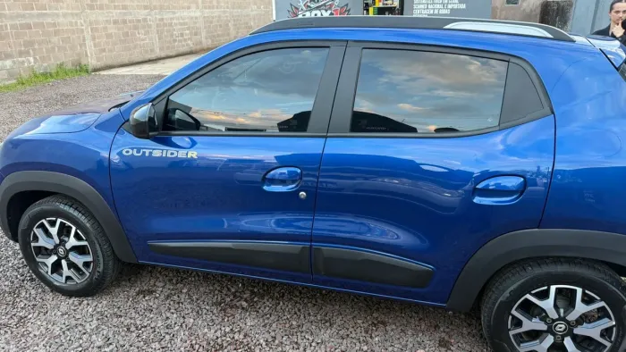 Renault Kwid Outsider 1.0 Flex 12V 5P Mec. 2023
