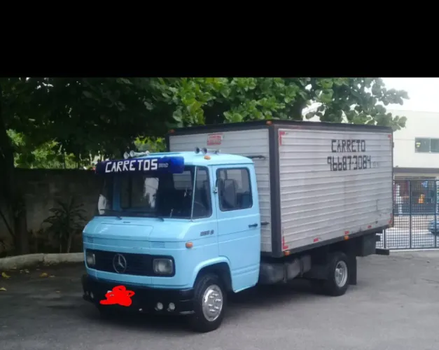 Mercedes MB 608 1977 baú.