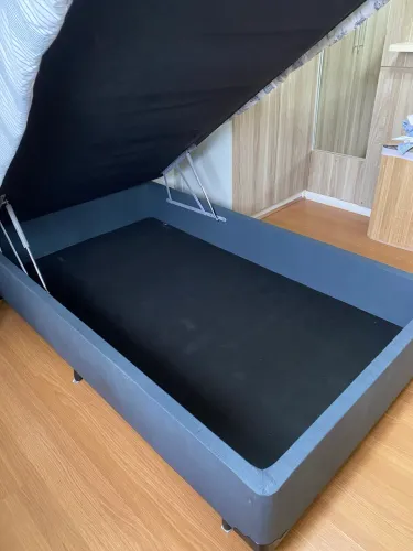 Cama