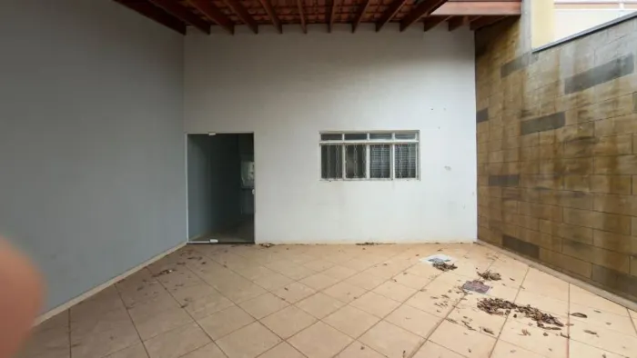 Casa 02 dormitórios Jardim Bertoni