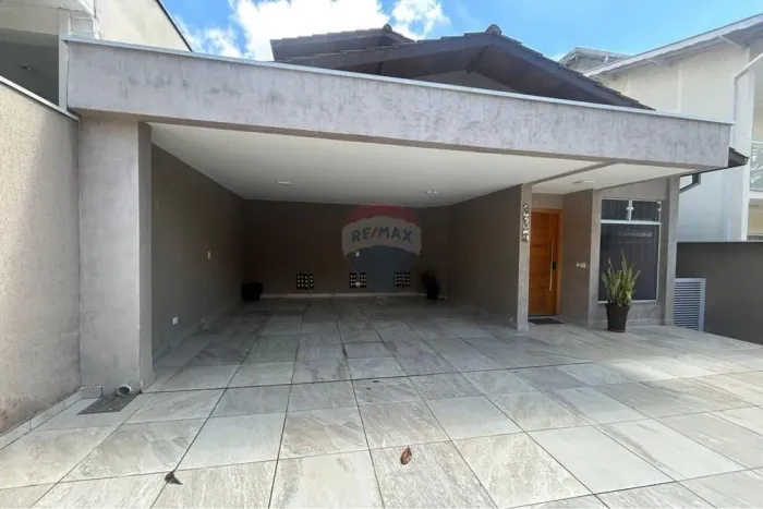 Casa a venda no Condomínio Vila Borghese em São Roque/SP