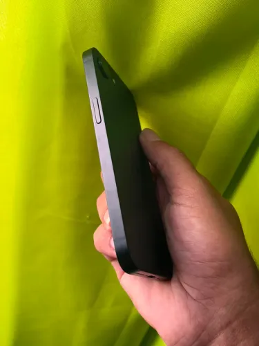 iPhone 16E
