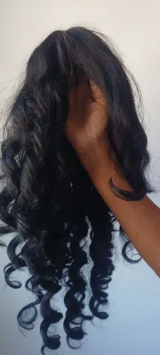 Linda Lace Front preta ondulada 45cm