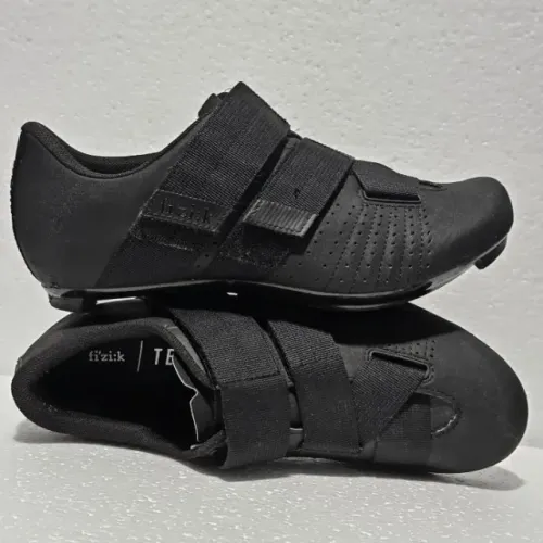 Sapatilha Fizik Tempo Powerstrap R5 38 Preta Speed Road Estrada Velcro