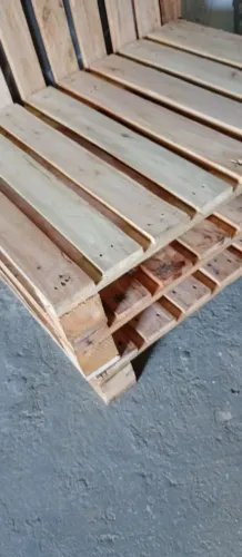 Pallets lixados