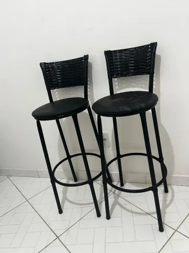 Conjunto de cadeira de balcão