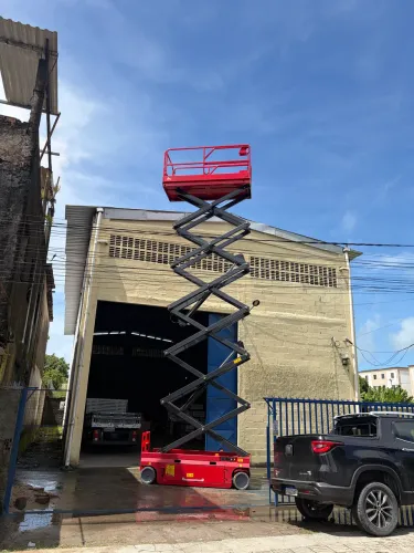Plataforma elevatória 14 metros para aluguel 