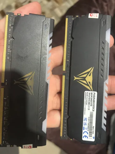 Memória RAM 2x 8GB RAM 3200Mhz Viper