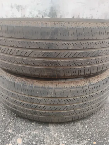 Vendo 02 pneus 175/65R14