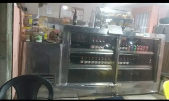 Vendo balcão de inox