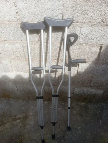 muletas ortopédica