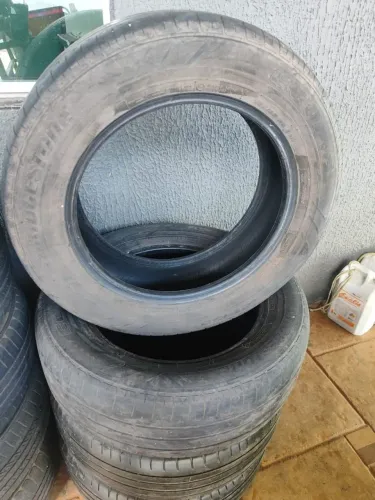 Pneu 205/60-R16 (4 Pneus Bridgestone)