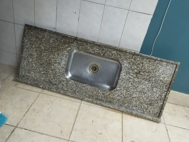 Pia de cozinha cerâmica chumbo