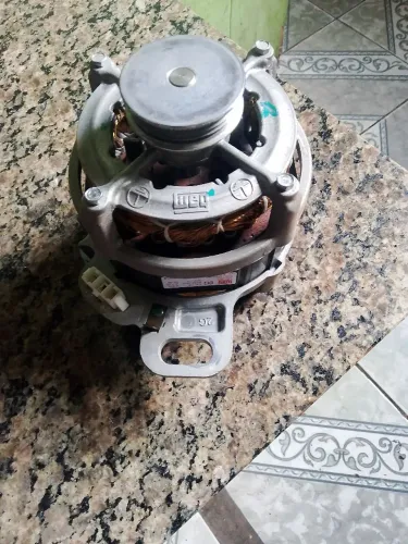 Motor da lavadora Electrolux 220V 