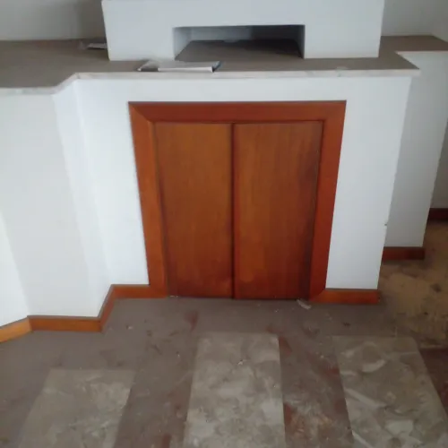 Porta para casa de gás, churrasqueira ou outro fim