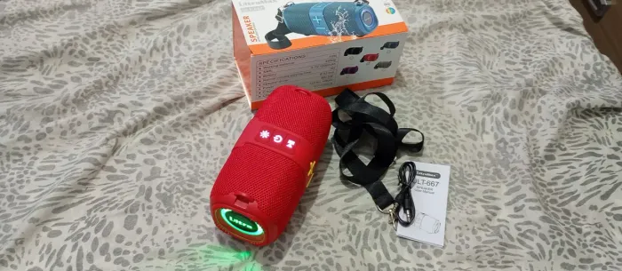 CAIXA BLUETOOTH NOVA NA CAIXA
