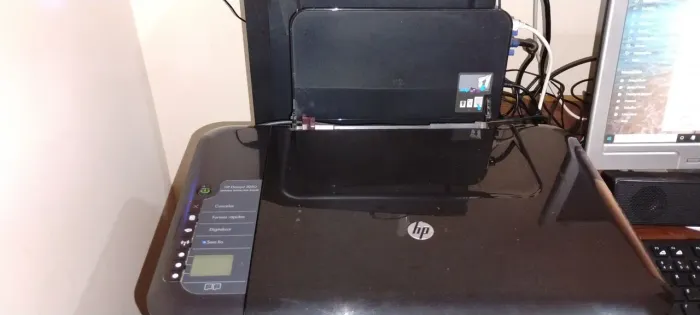 Impressora HP Deskjet 3050 scanner impressão colorida 